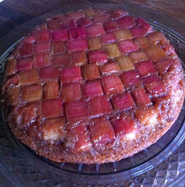 [Rhubarb%2520upside%2520down%25202%255B8%255D.jpg]