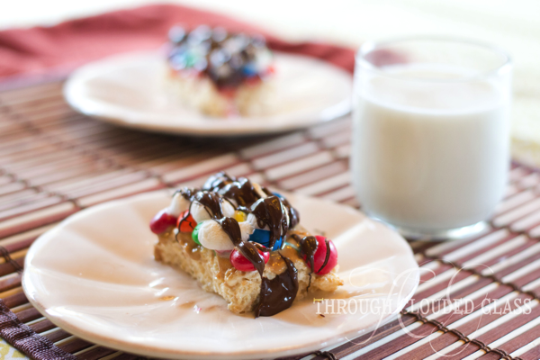 Smothered Rice Krispy Treats | Through Clouded Glass Smothered Rice Krispy Treats | Through Clouded Glass