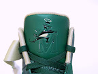 Detailed Look at Nike Zoom Soldier VI SVSM Fighting Irish PEs nike zoom soldier 6 pe svsm away 4 07 Detailed Look at Nike Zoom Soldier VI SVSM Fighting Irish PEs