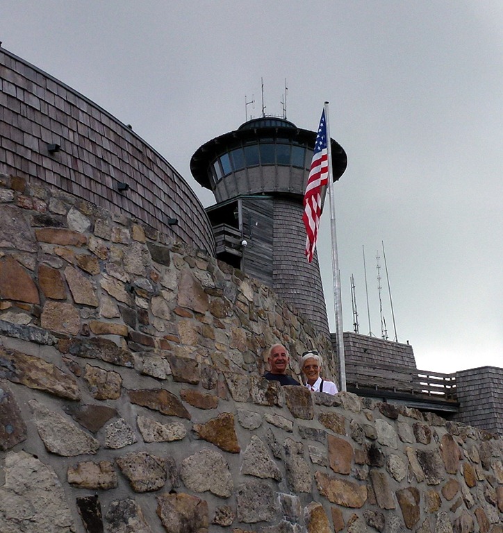 [06b---Us-and-the-firetower-at-the-to%255B2%255D.jpg]