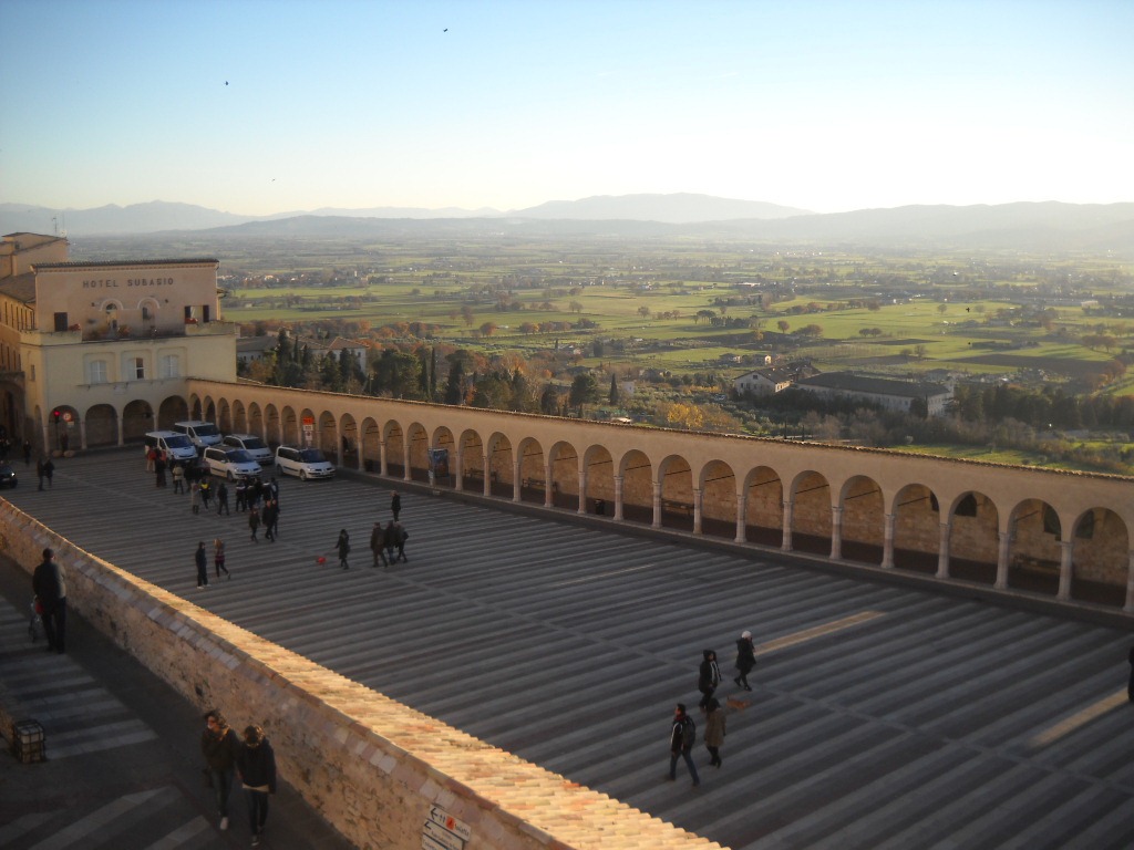 [Assisi-Volterra-1504.jpg]