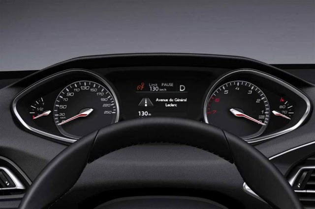 [Novo-Peugeot-308-2014-interior%2520%25286%2529%255B3%255D.jpg]