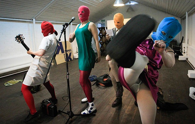 06 Pussy Riot - A Punk Prayer