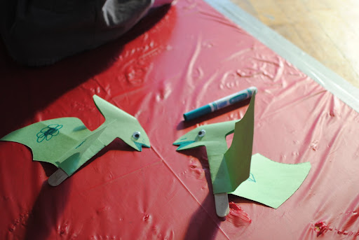 ...his flying Pteri craft. ...his flying Pteri craft.