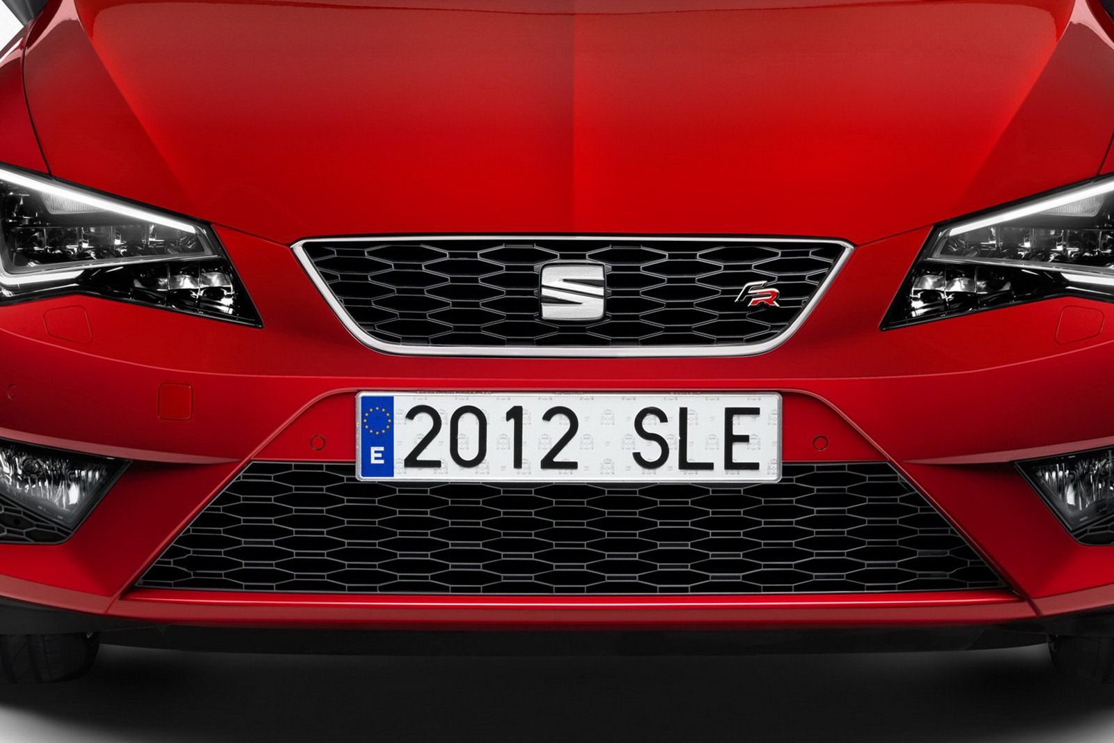 [2013-Seat-Leon-23%255B2%255D.jpg]