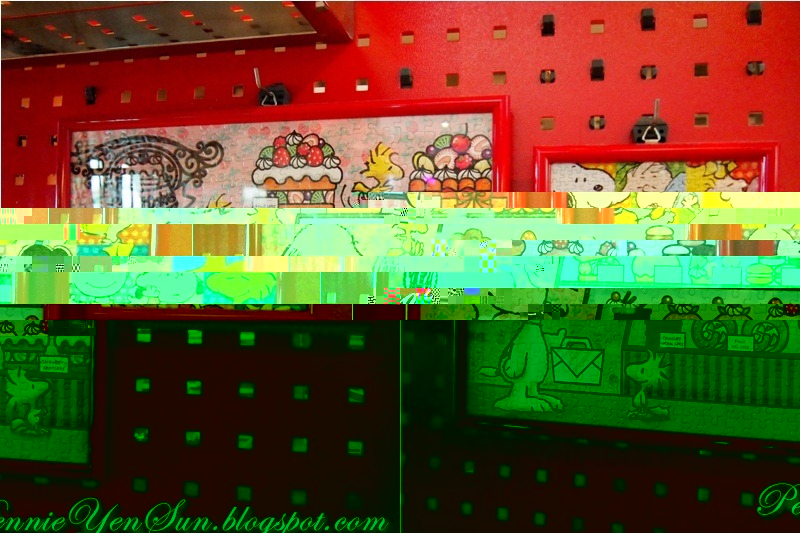 [CharlieBrownCafe172.jpg]