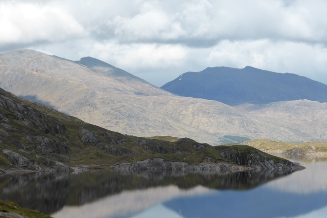 LOCH QUOICH (2) LOCH QUOICH (2)