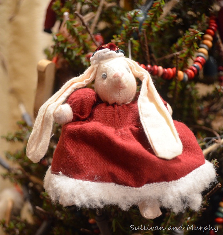 [mrs.-santa-bunny4.jpg]