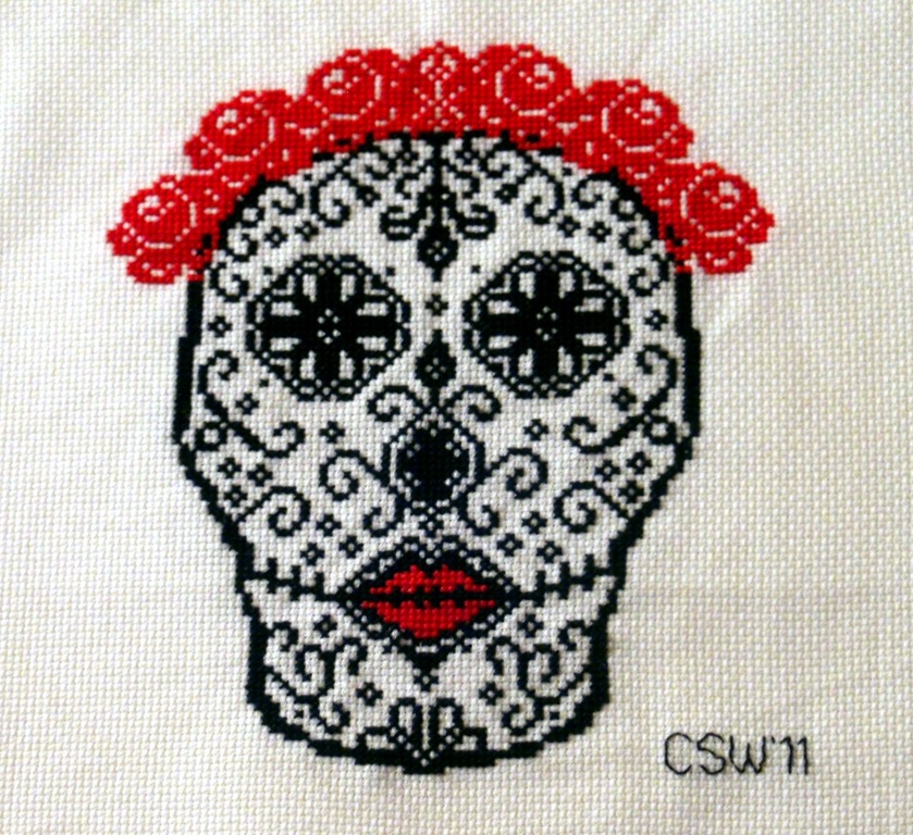 [skull%2520xstitch%255B3%255D.jpg]