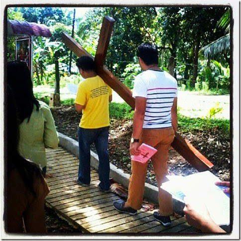 mak carrying the cross mak carrying the cross