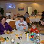 Mit so vielen freudigen Menschen macht festen richtig Spass