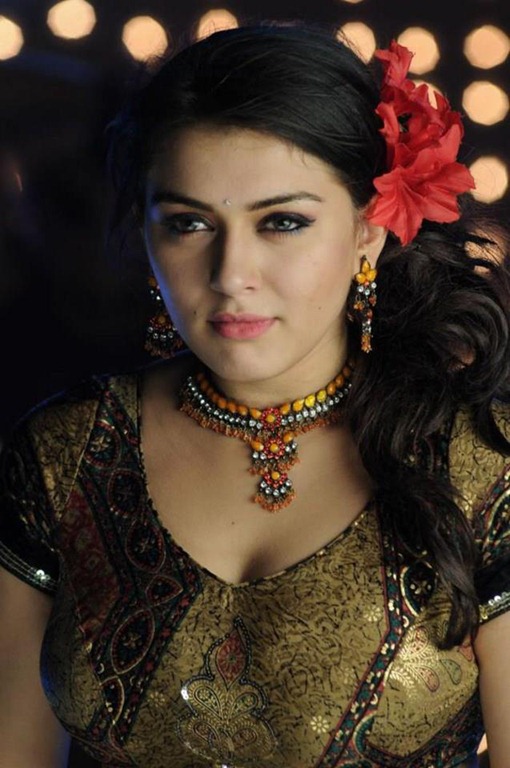 [actress_hansika_latest_beautiful_photo%255B6%255D.jpg]