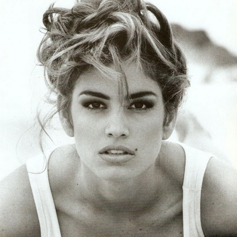 Cindy Crawford in Vogue Italia 1991