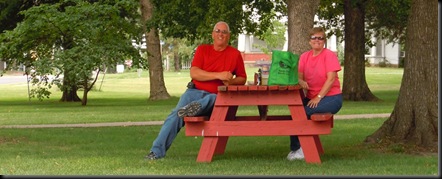picnic lunch; Brookfield, MO