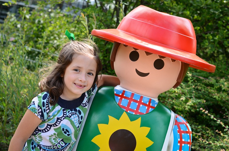 megan sunflower guy