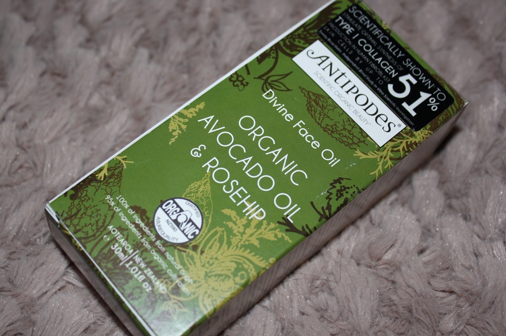 [antipodes%2520divine%2520facial%2520oil%255B4%255D.jpg]