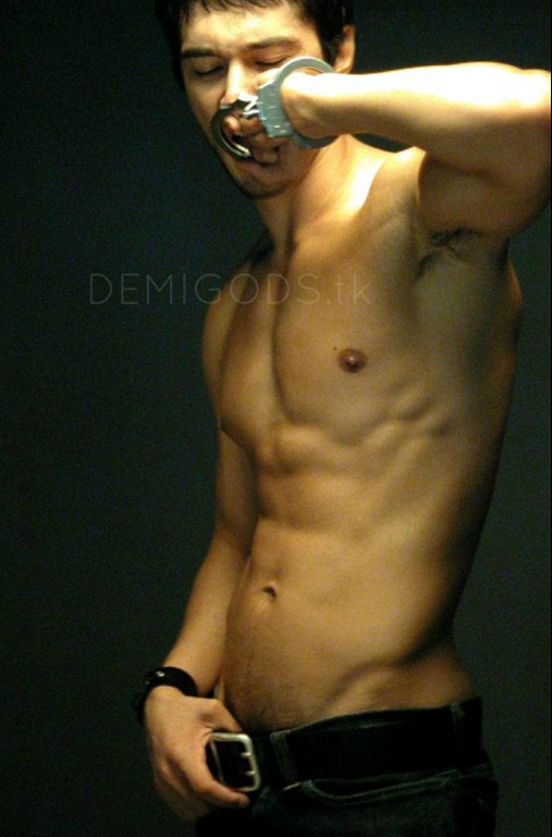 [folded%2520and%2520hung%25201%255B6%255D.jpg]