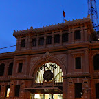 夜の中央郵便局