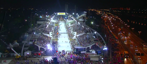 Sambódromo do Anhembi, em São Paulo (Foto: Reprodução/TV Globo)