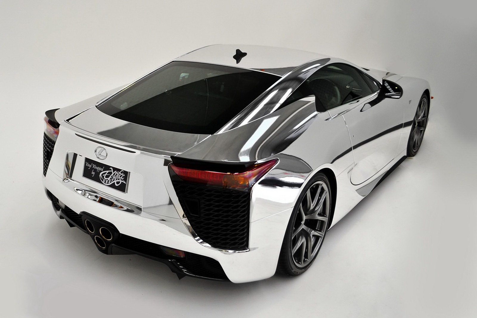 [Lexus-LFA-Chrome-1%255B2%255D.jpg]