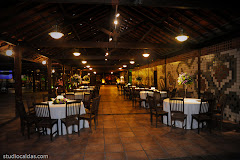 Fotos do evento Tais + Leonardo. Foto numero 0015 do Studio Caldas, do Rio de Janeiro, RJ. Lincoln Caldas e equipe fazem fotos de casamento (fotografias de casamentos), fotos de making-of (making of de noiva), fotos em estudio (ensaios fotograficos), fotos de casal (ensaios fotograficos de e-session), fotos de familia, videos de casamento (filmagem de casamentos), videos de making-of e clipes de casamento. Fotojornalismo e videojornalismo no Rio de Janeiro, RJ. fotos casamento rio de janeiro fotografias casal rj foto eventos familia noiva ensaio fotografico videos galeria noivas fotografo evento casar retrato fotografía albuns fotografia festa festas casamentos site