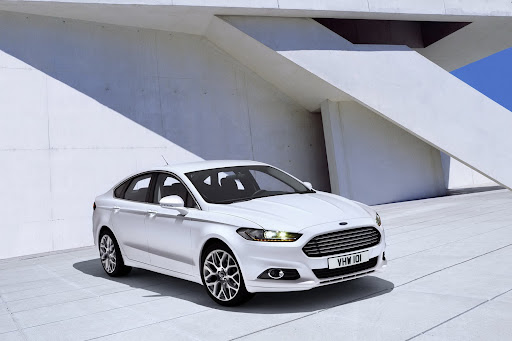 2013-Ford-Mondeo-01.jpg