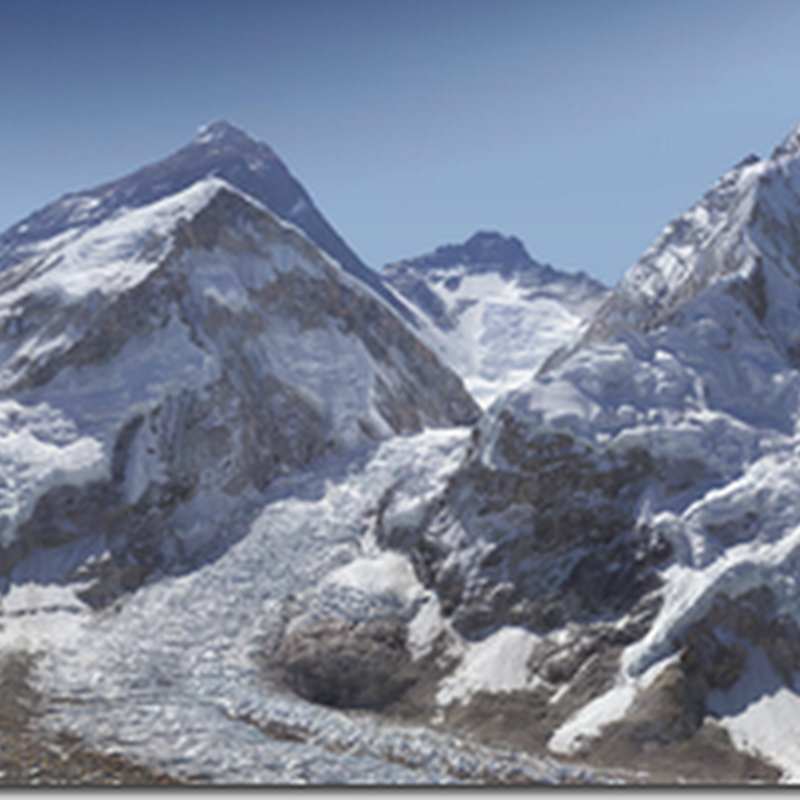 Everest : O superbă fotografie de 2 miliarde de pixeli