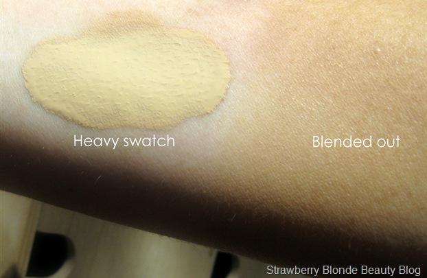 Signature-Foundation-Ivory-02-Review-swatches