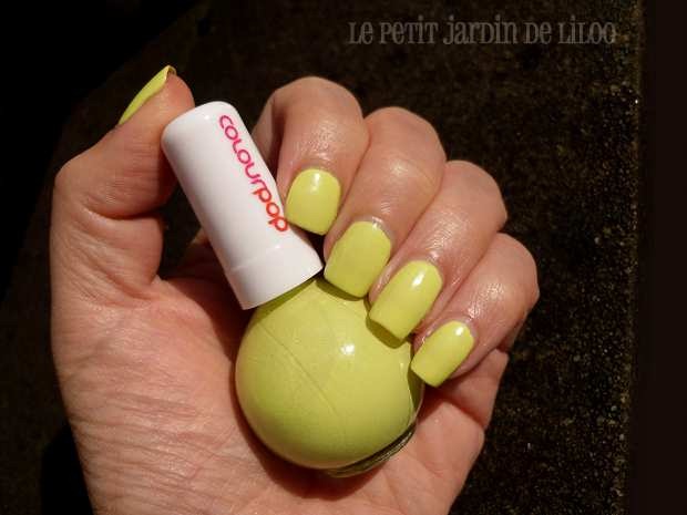 11-newlook-colour-pop-collection-nail-polishes-yellow-pistachio-review