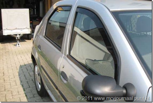 Dacia Logan Sedan windschermen 02