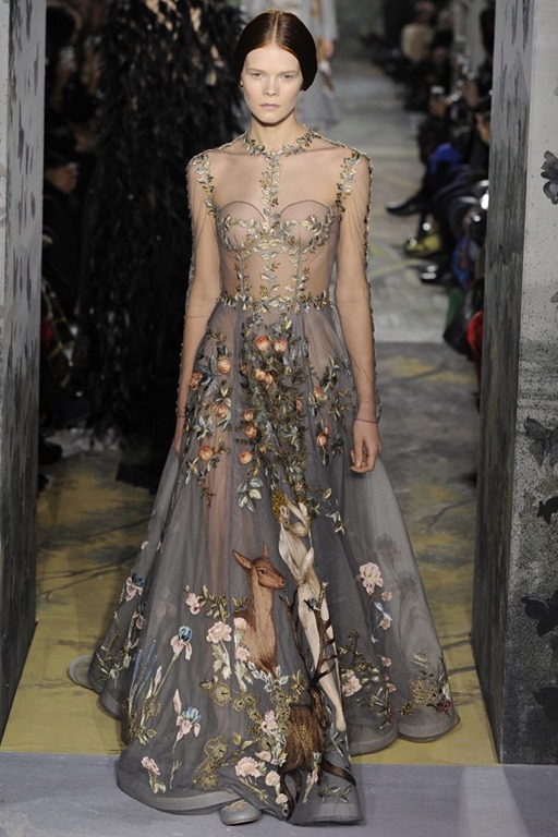 [valentino-couture-spring-2013-28.jpg]