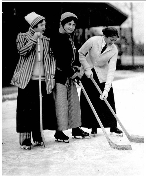[skating1912%255B3%255D.jpg]