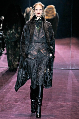 [gucci___pasarela_707620522_320x480%255B3%255D.jpg]