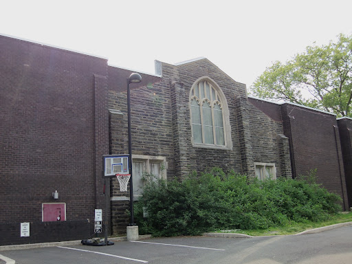 Knauth Memorial Library: Rear