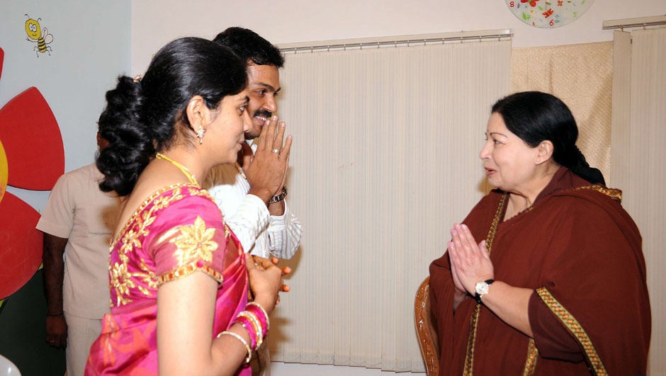 [karthi%2520%2520with%2520CM2%255B3%255D.jpg]