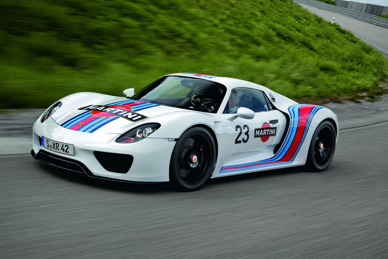 [Porsche-918-Spyder-Ring-3%255B2%255D%255B2%255D.jpg]