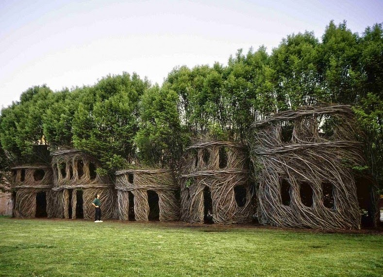 Patrick Doughertyâ€™s Twig Sculptures | Amusing Planet