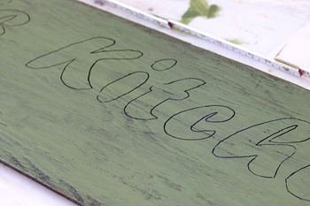 Sign lettering