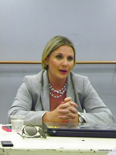 100B9230.JPG