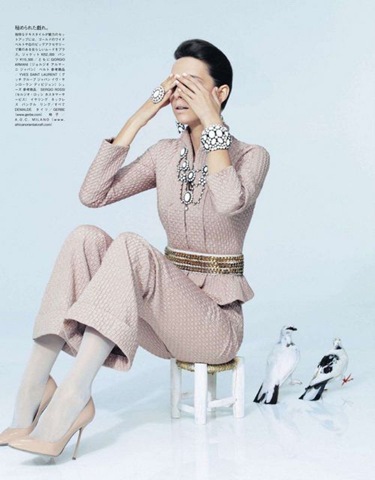 ago11-vogue japan-Shining-Example (6)