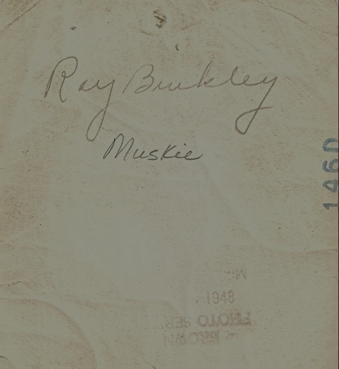 [Ray%2520Binkley%25201948%2520Muskie%2520Motley%2520Ice%2520Cream%2520Shop%255B6%255D.jpg]