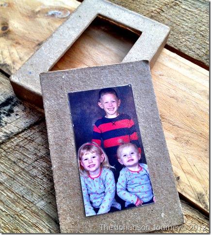 The Johanson Journey Family Frame Ornament-pic-frame