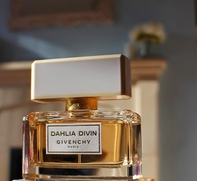 [Givenchy-Dahlia-Divin-perfume%255B4%255D.jpg]