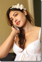 Komal Jha Latest Hot Photoshoot Pictures, Actress Komal Jha Hot Photo Shoot imagesKomal Jha Latest Hot Photoshoot Pictures, Actress Komal Jha Hot Photo Shoot images