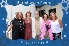 Fotos do evento Pedro - 08.12.11. Foto numero 11 da Social Click Fotografia Digital, do Rio de Janeiro, RJ, que faz fotos divertidas, fotos malucas, fotos com fantasias, fotos na hora, fotografia maluca, fotografia divertida com molduras personalizadas. fotos divertidas malucas foto maluca animadas animado rj rio de janeiro divertida fantasia animada e filmagem casamentos fotoprodutos fotógrafo para casamento