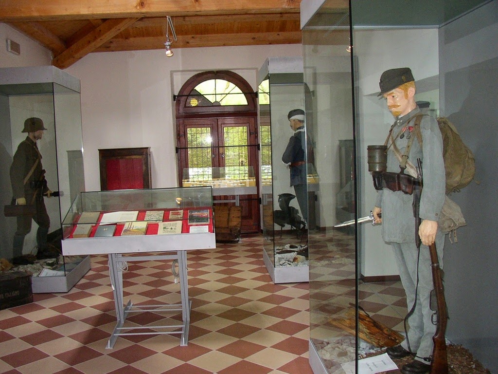 [Museo_della_Grande_Guerra_1914-1918%2520mannichini%255B4%255D.jpg]
