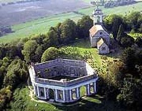 mausoleum beds_herts_bucks_article02_body02