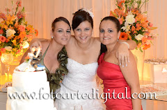Fotos do evento Simone e Fabio. Foto numero 8671 do estudio Foto Arte Digital, de Itaborai, RJ, que faz fotografia de casamentos (fotos de casamento), fotos de aniversario (fotografia de aniversario), fotos de 15 anos, fotos de criancas (fotografia infantil), fotos de eventos sociais, videos de casamento, videos de 15 anos, videos de making-of, videos de aniversario, video infantil (video de criancas) e videos de eventos sociais. Fotojornalismo e videojornalismo em Itaborai, RJ.