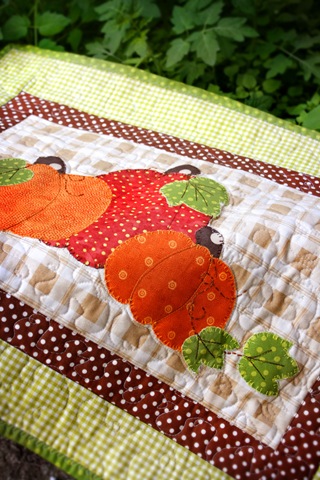 [Pumpkin%2520quilt%255B3%255D.jpg]