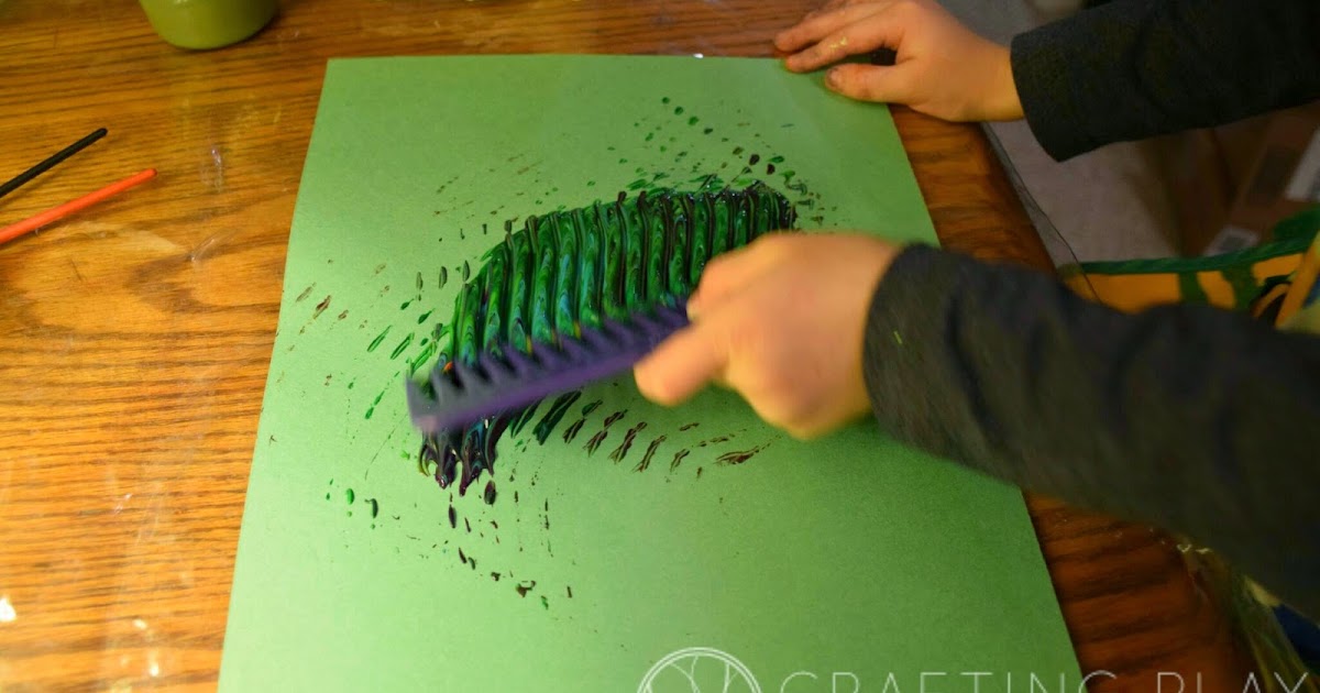 Crafting Play Comb Painting